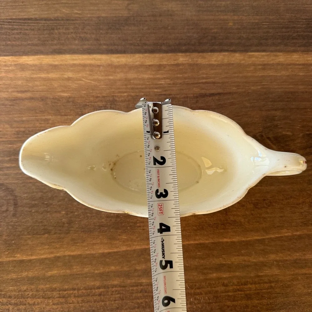 Unmarked vintage ceramic